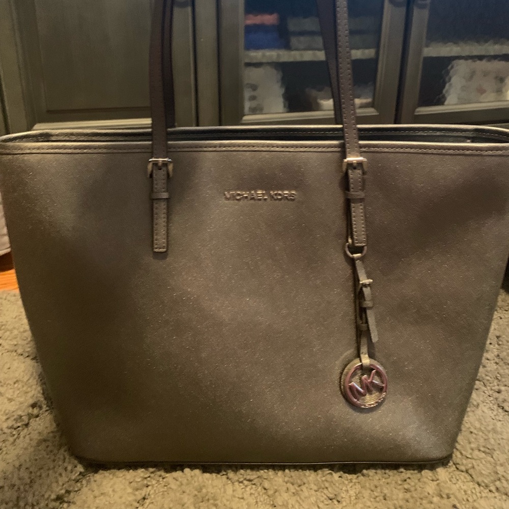 Michael Kors tote